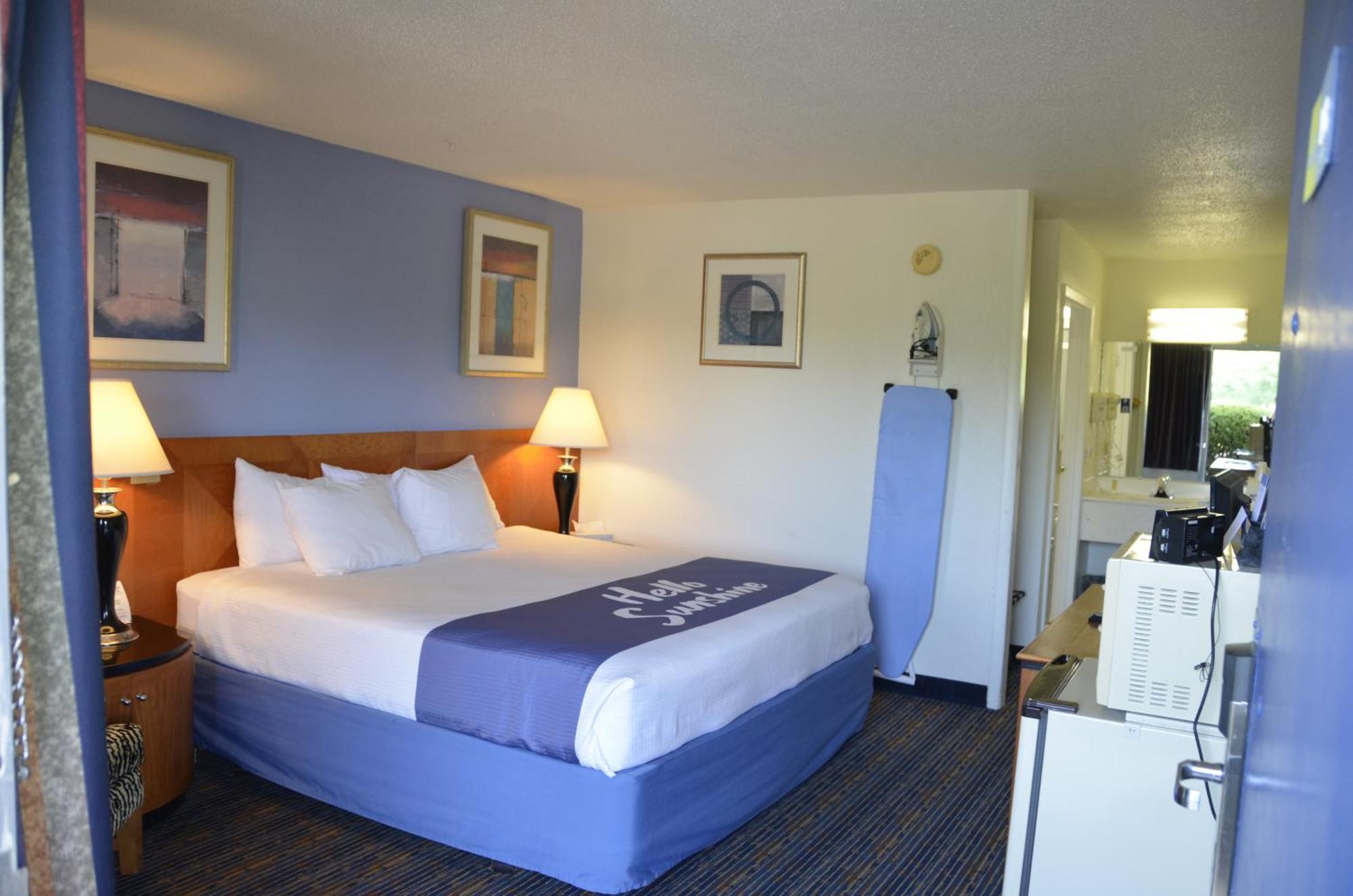 Days Inn By Wyndham Luray Shenandoah Εξωτερικό φωτογραφία