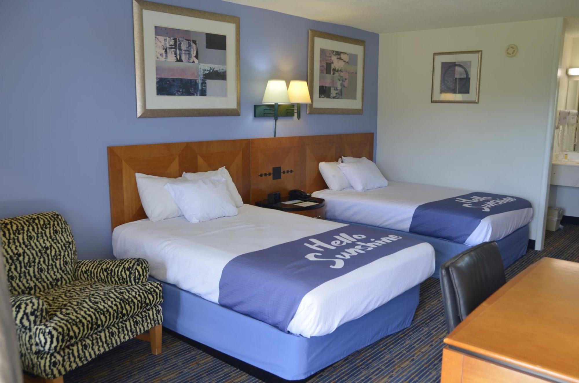 Days Inn By Wyndham Luray Shenandoah Εξωτερικό φωτογραφία